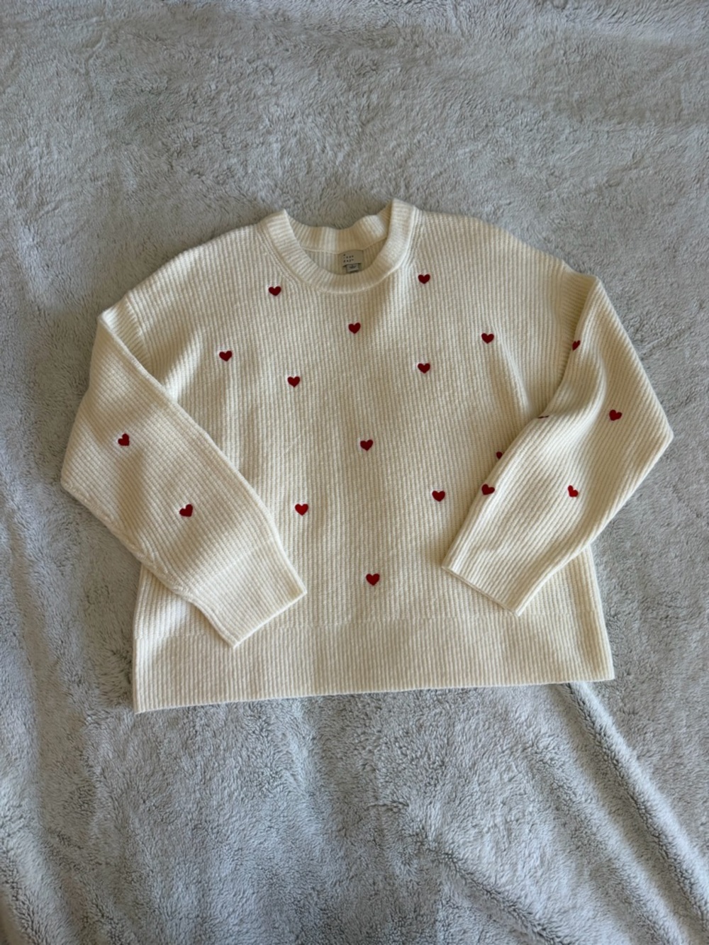 a new day Cream Crewneck Sweater with Red Heart Embroidery